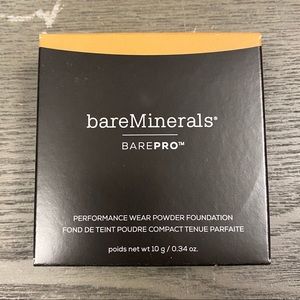 Bare pro performance wear powder foundation